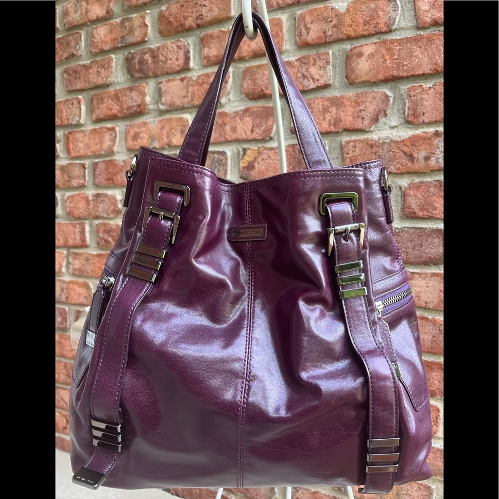 Michael Kors Large Leather Plum Belted Convertible Bag Purse & Duatbag